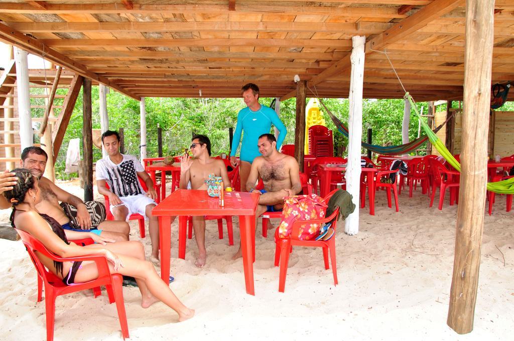 Hostal بلايا بلانكا المظهر الخارجي الصورة