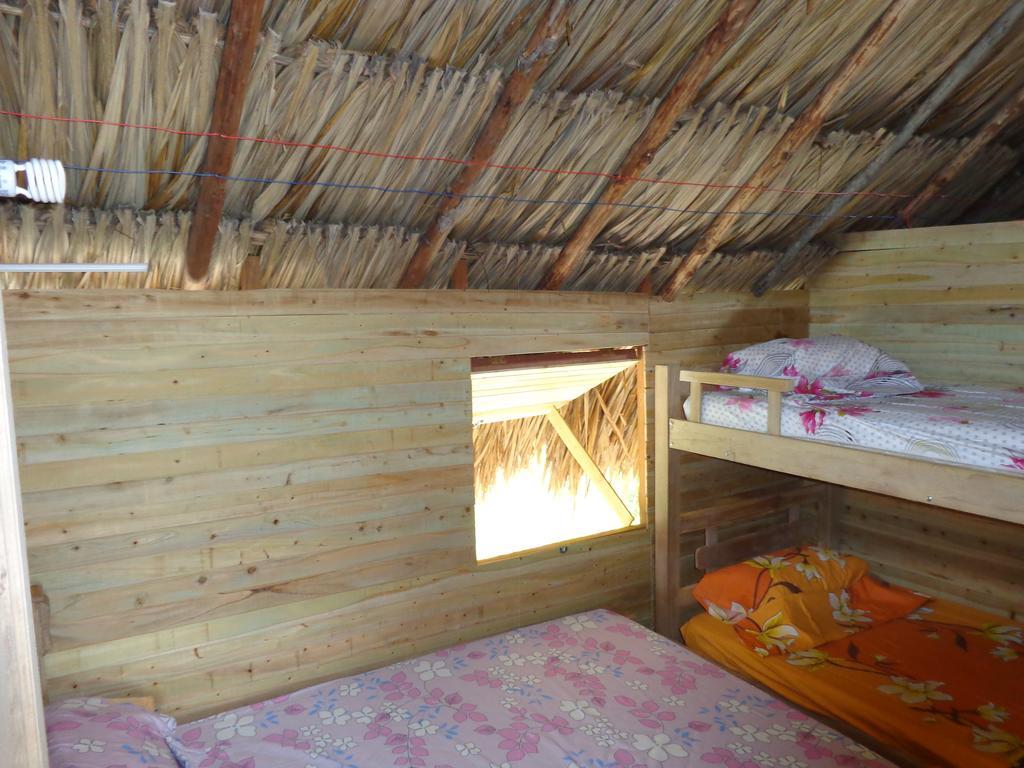 Hostal بلايا بلانكا المظهر الخارجي الصورة